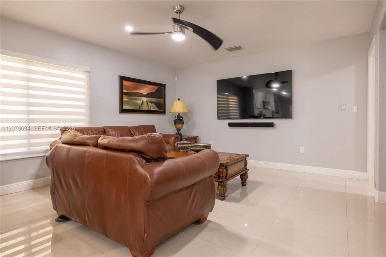 23706 SW 108th Pl , Homestead, FL 33032 Photo