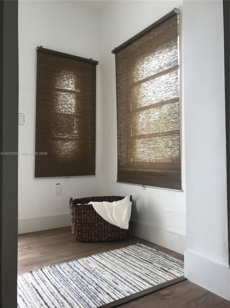 260 NW 40th St , Unit A, Miami, FL 33127 Photo