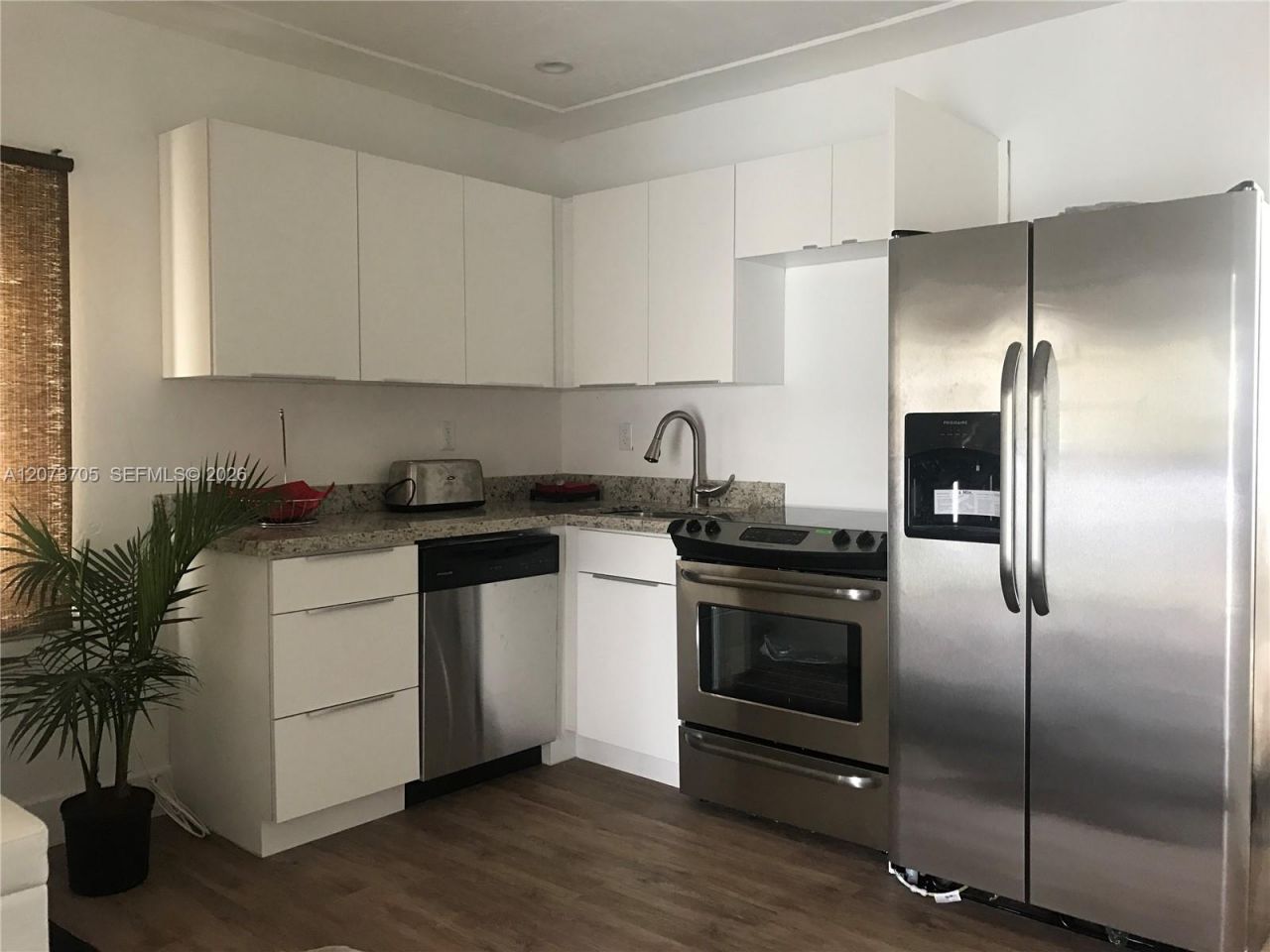 260 NW 40th St , Unit A, Miami, FL 33127 Photo