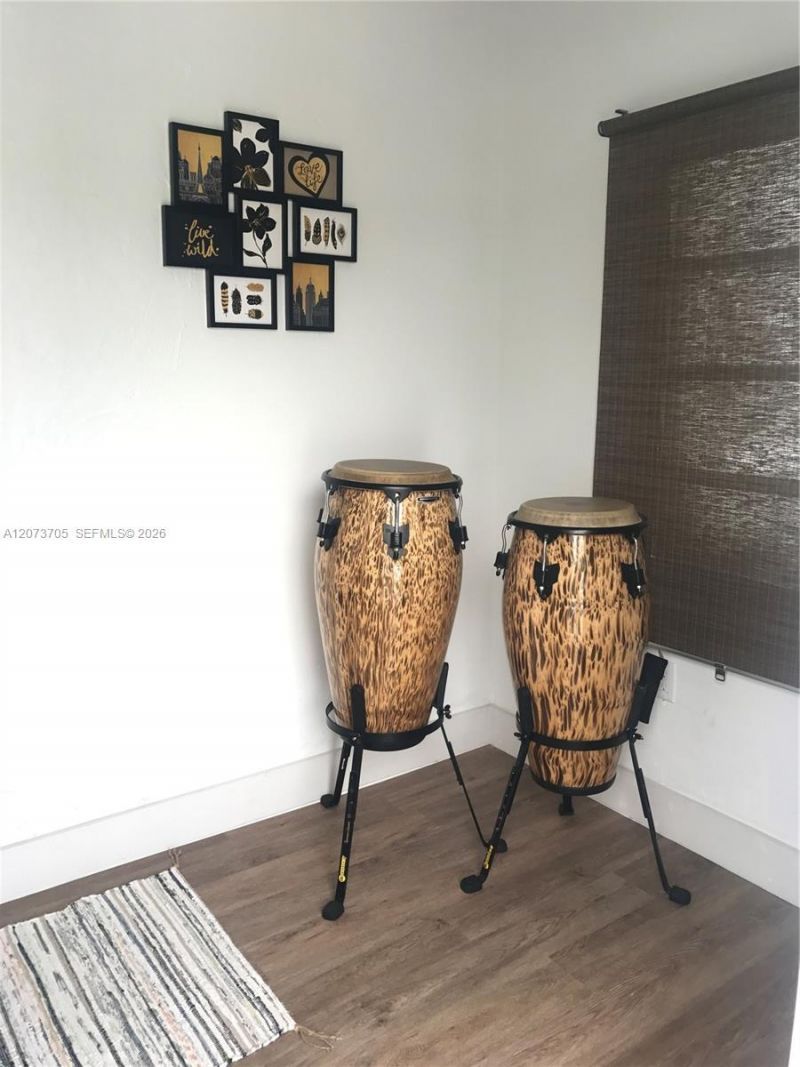 260 NW 40th St , Unit A, Miami, FL 33127 Photo