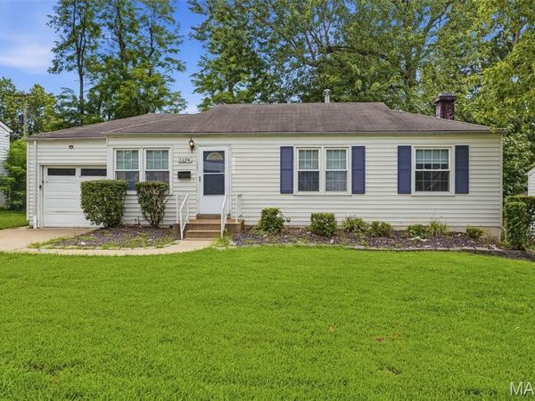 1134 Roxton Drive , St Louis, MO 63137