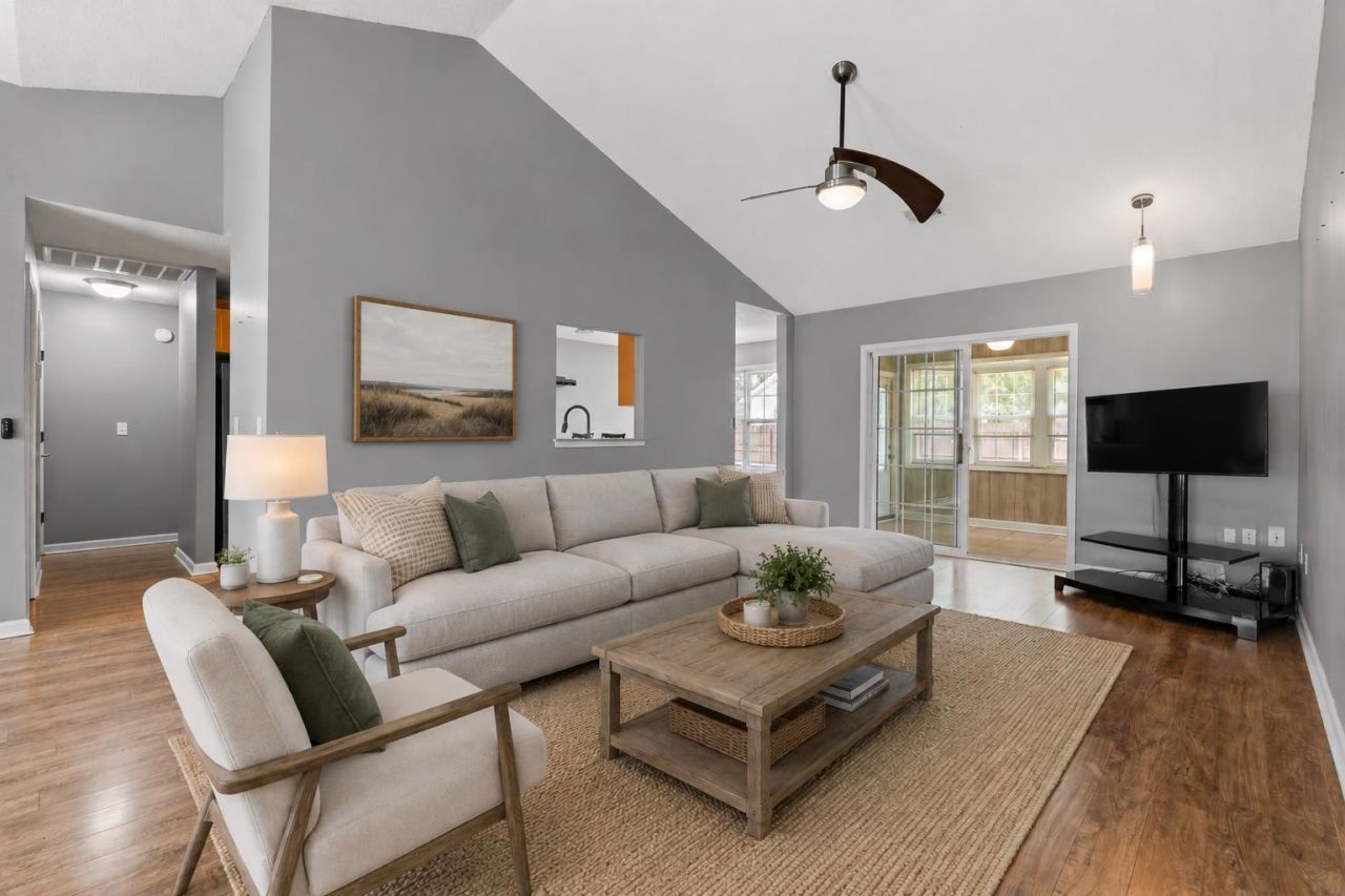 2295 Seaford Dr. Photo 14