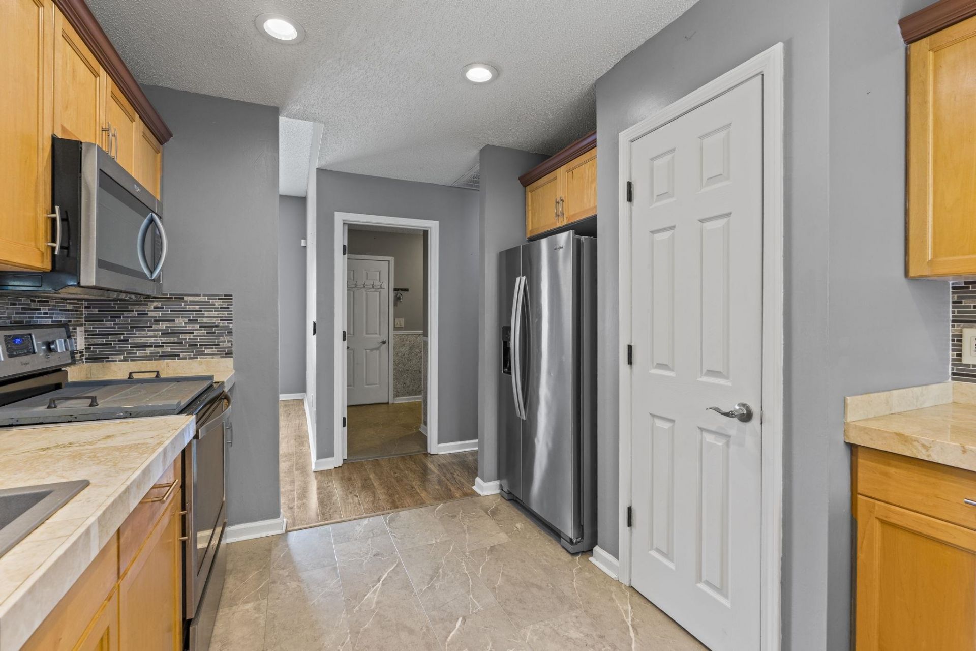2295 Seaford Dr. Photo 15