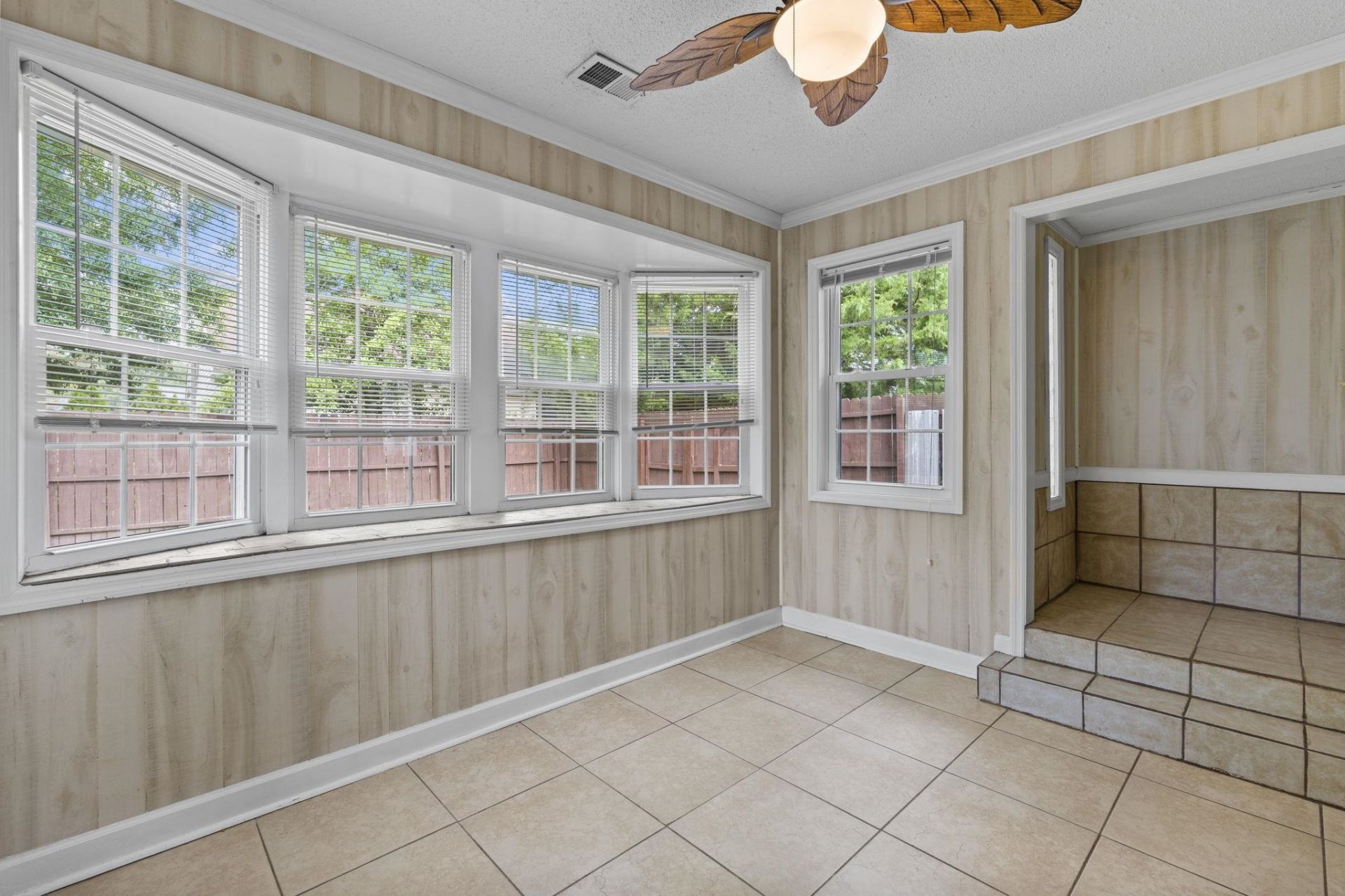 2295 Seaford Dr. Photo 36