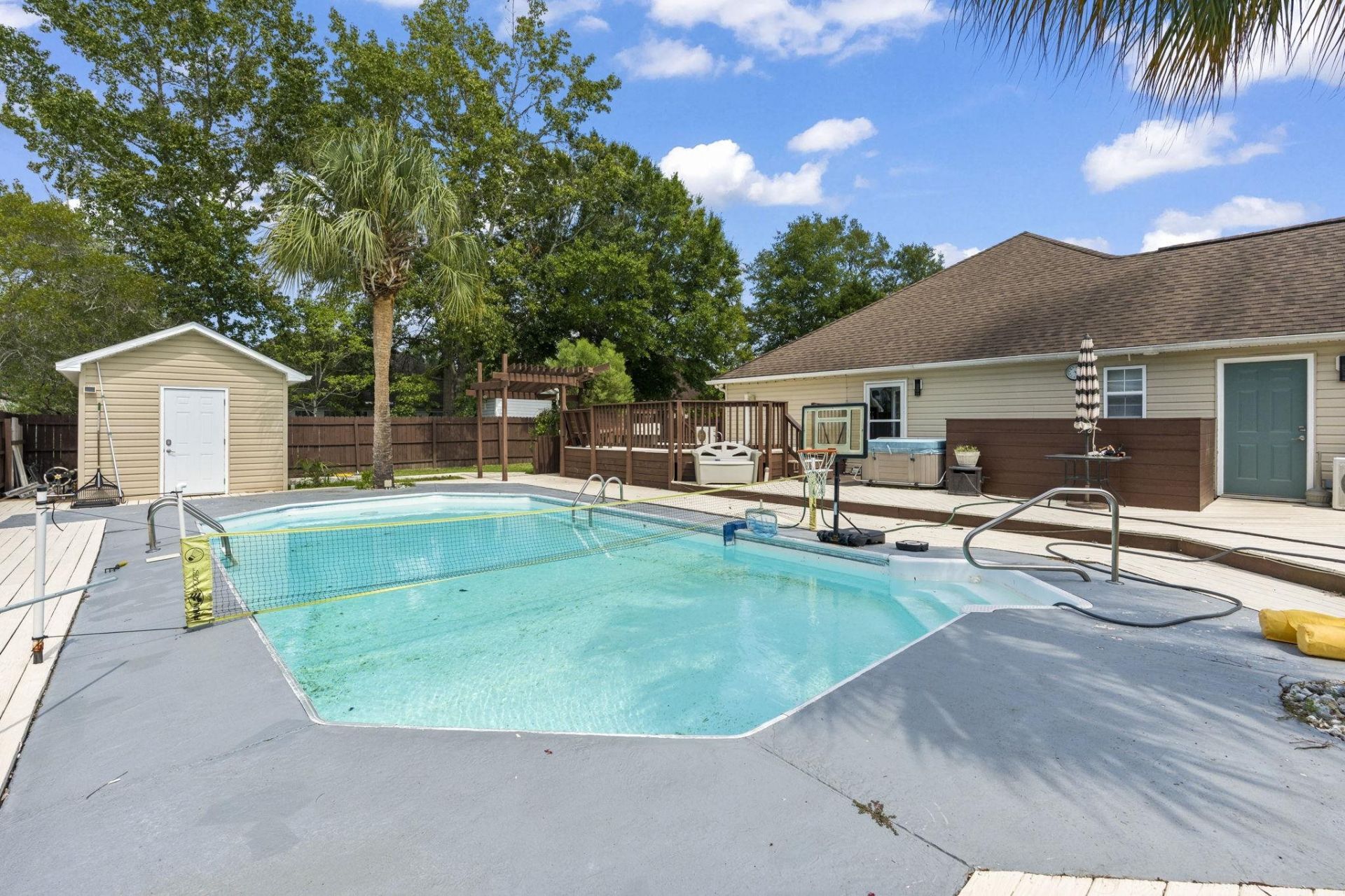 2295 Seaford Dr. Photo 40