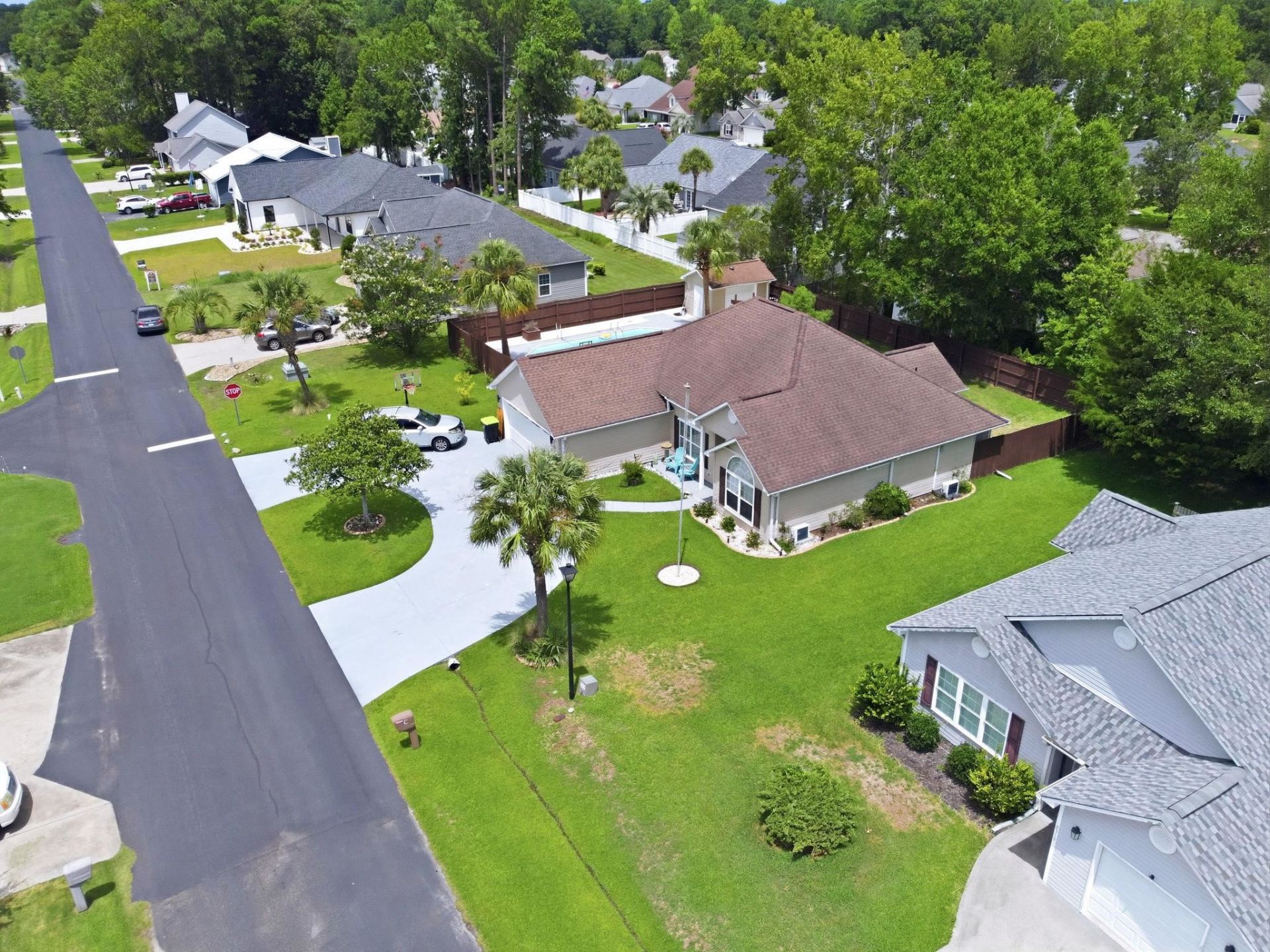 2295 Seaford Dr. Photo 44