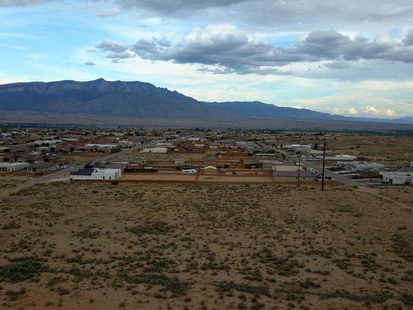 3403 Ilford Road NE, Rio Rancho, NM 87144