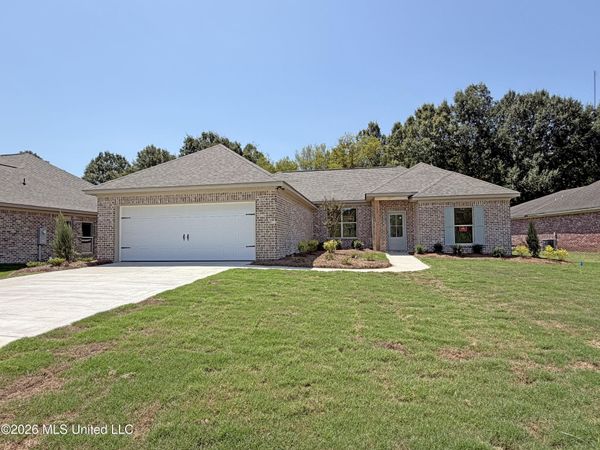 111 Newport Drive, Canton, MS 39046