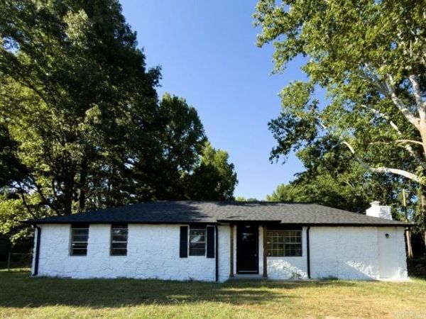 6804 Yarberry Lane, Little Rock, AR 72209
