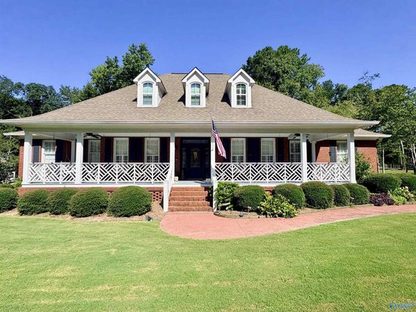 764 Cherokee Ridge Drive, Cherokee Ridge, AL 35175