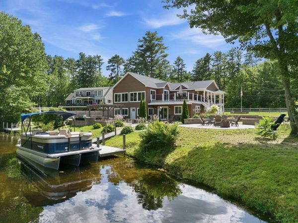 32 Leavitt Road, Ossipee, NH 03814