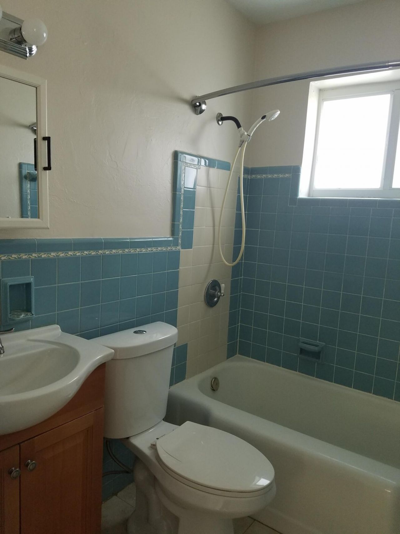 300 SW 10th Avenue, Fort Lauderdale, FL 33312 Photo