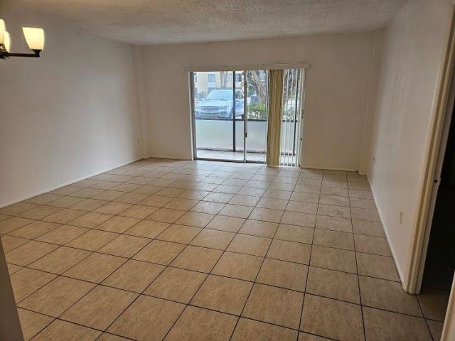 4158 Inverrary Drive, Unit 106, Lauderhill, FL 33319 Photo