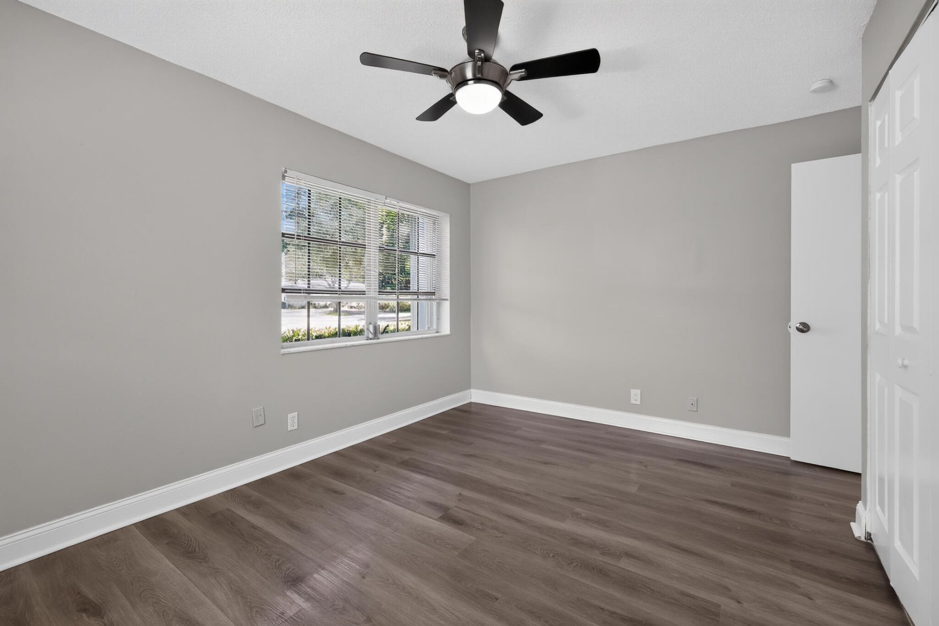 7823 NW 40th Street, Coral Springs, FL 33065 Photo