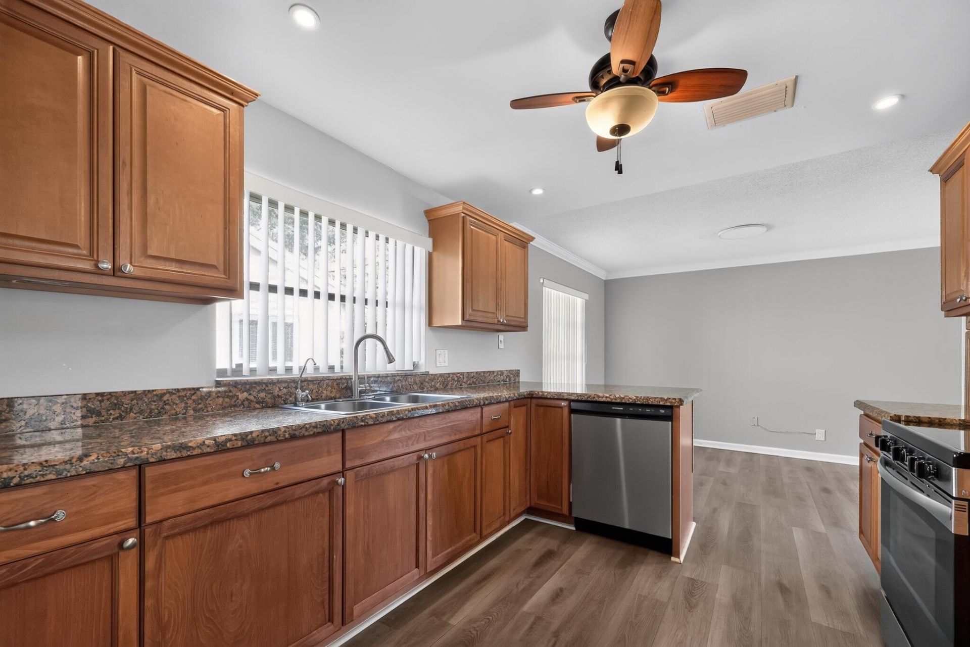 7823 NW 40th Street, Coral Springs, FL 33065 Photo