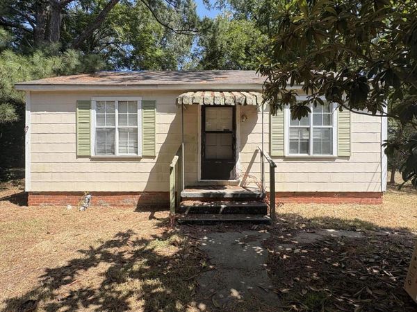 905 Lafayette St., Columbia, MS 39429