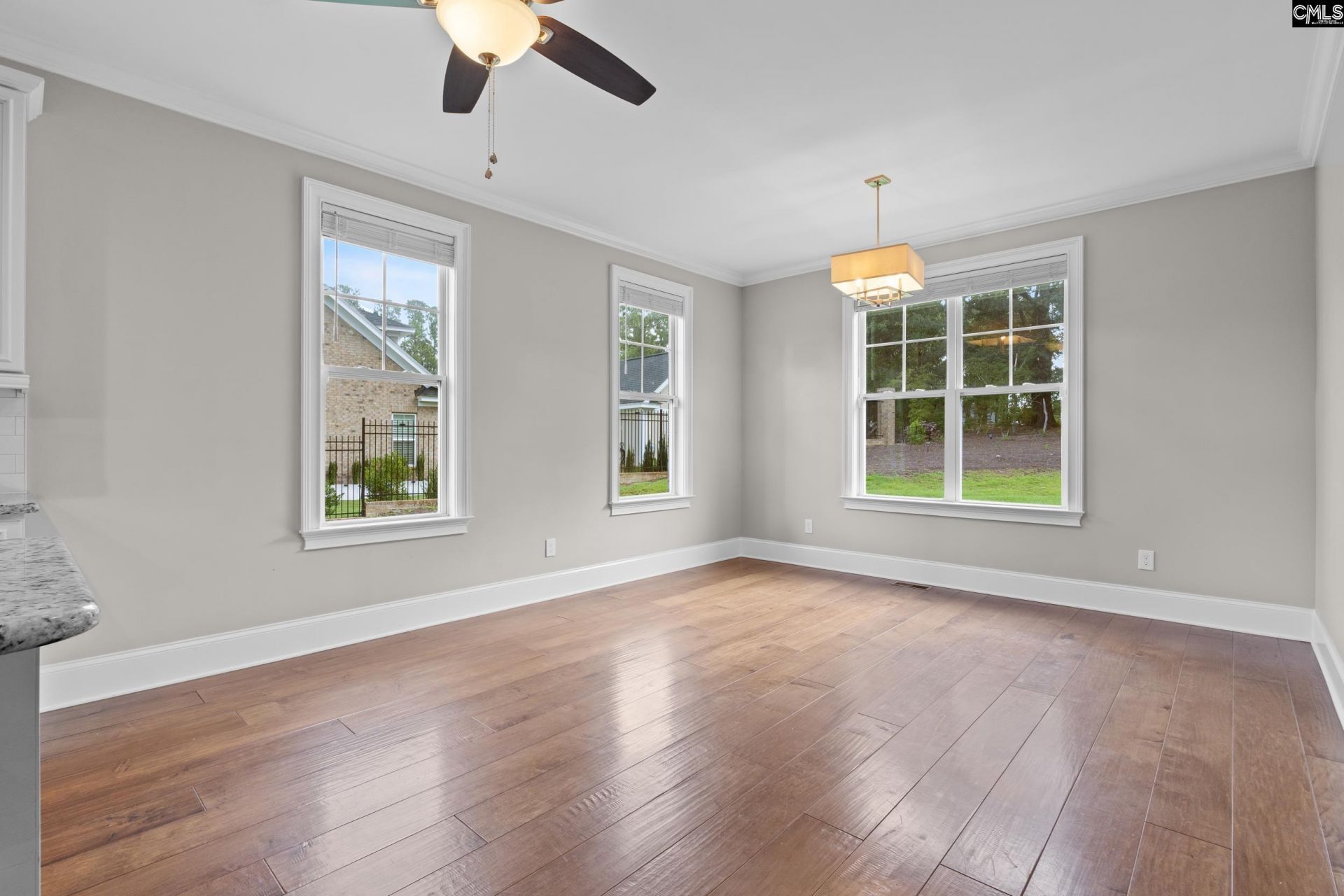 49 Sweetspire Drive Photo 17
