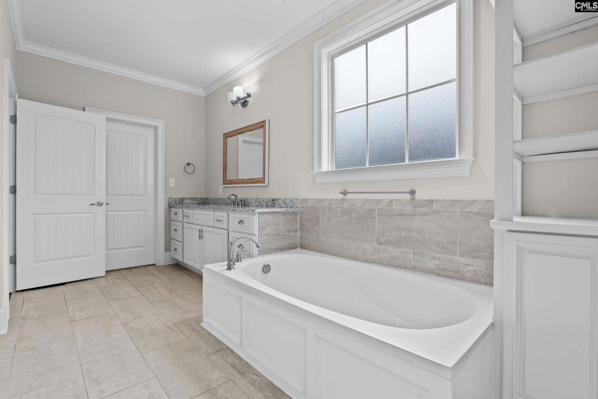 49 Sweetspire Drive Photo 23