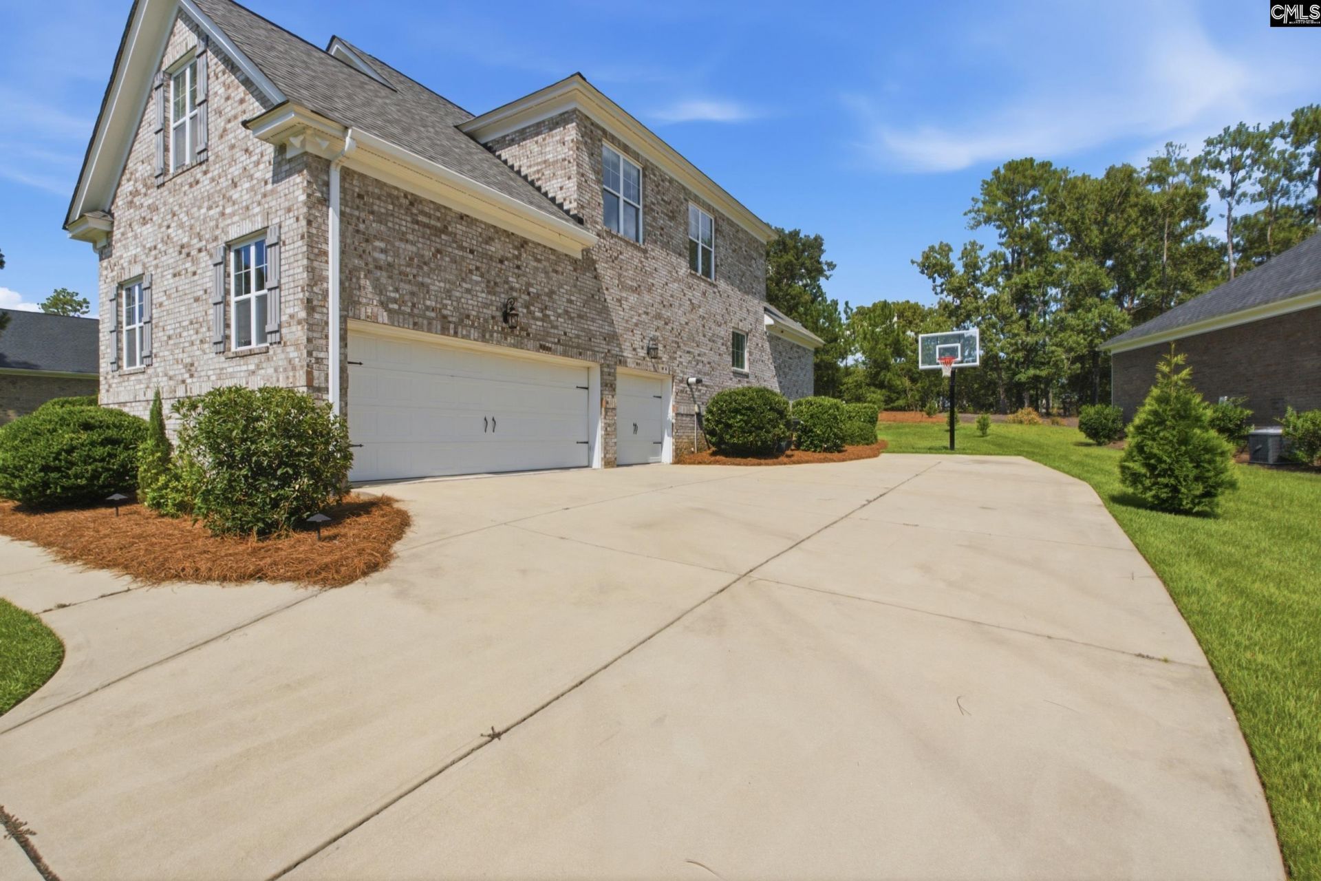 49 Sweetspire Drive Photo 4