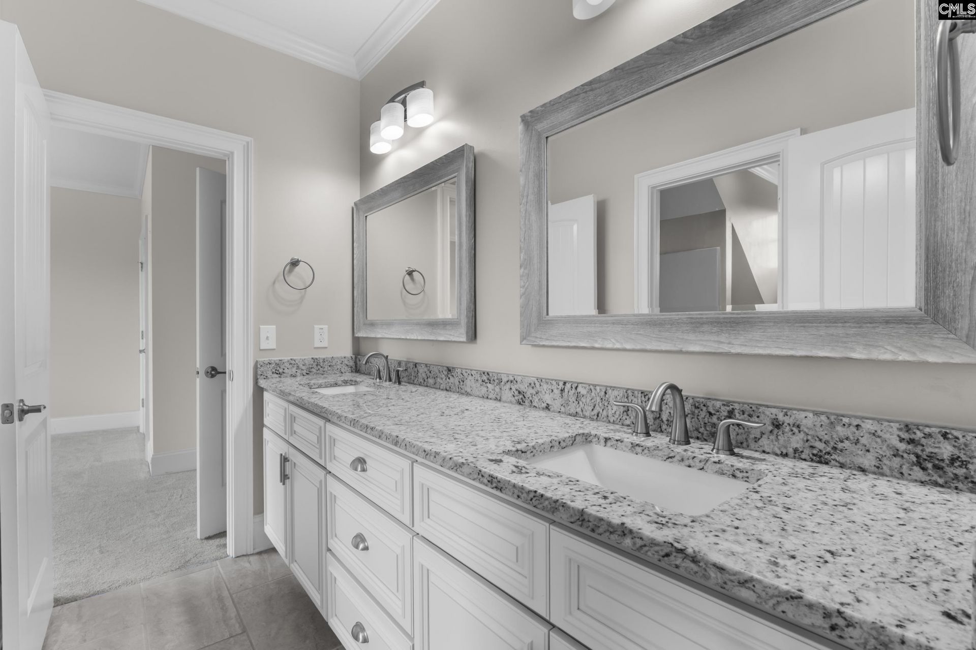 49 Sweetspire Drive Photo 43