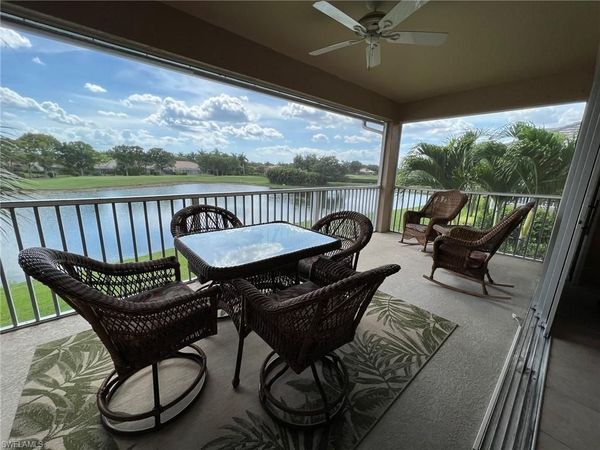 6821 Ascot DR , Unit 202, NAPLES, FL 34113
