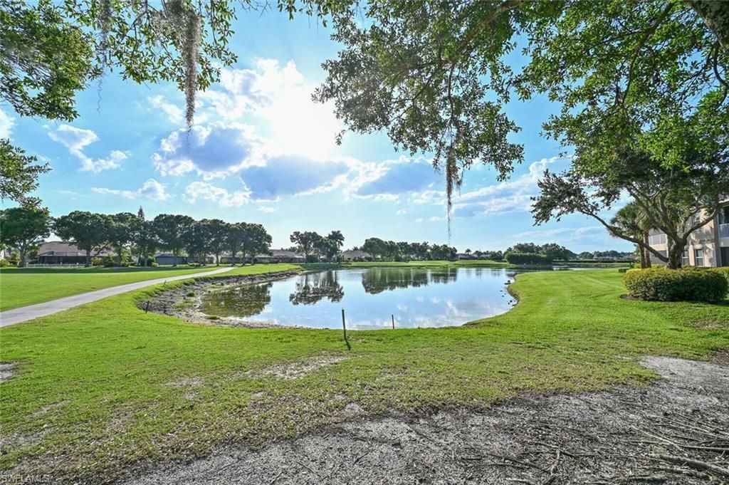 6821 Ascot Dr, Unit 202, Naples, FL 34113 Photo