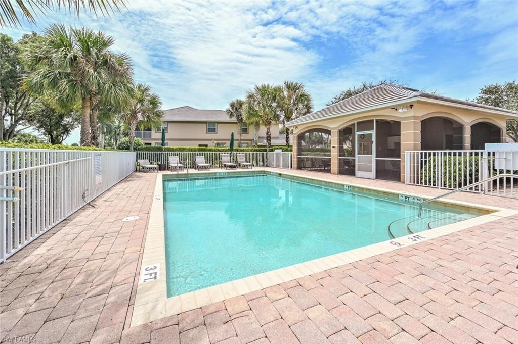 6821 Ascot Dr, Unit 202, Naples, FL 34113 Photo