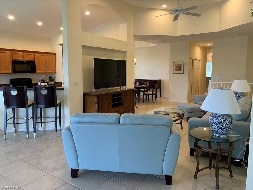 6821 Ascot Dr, Unit 202, Naples, FL 34113 Photo