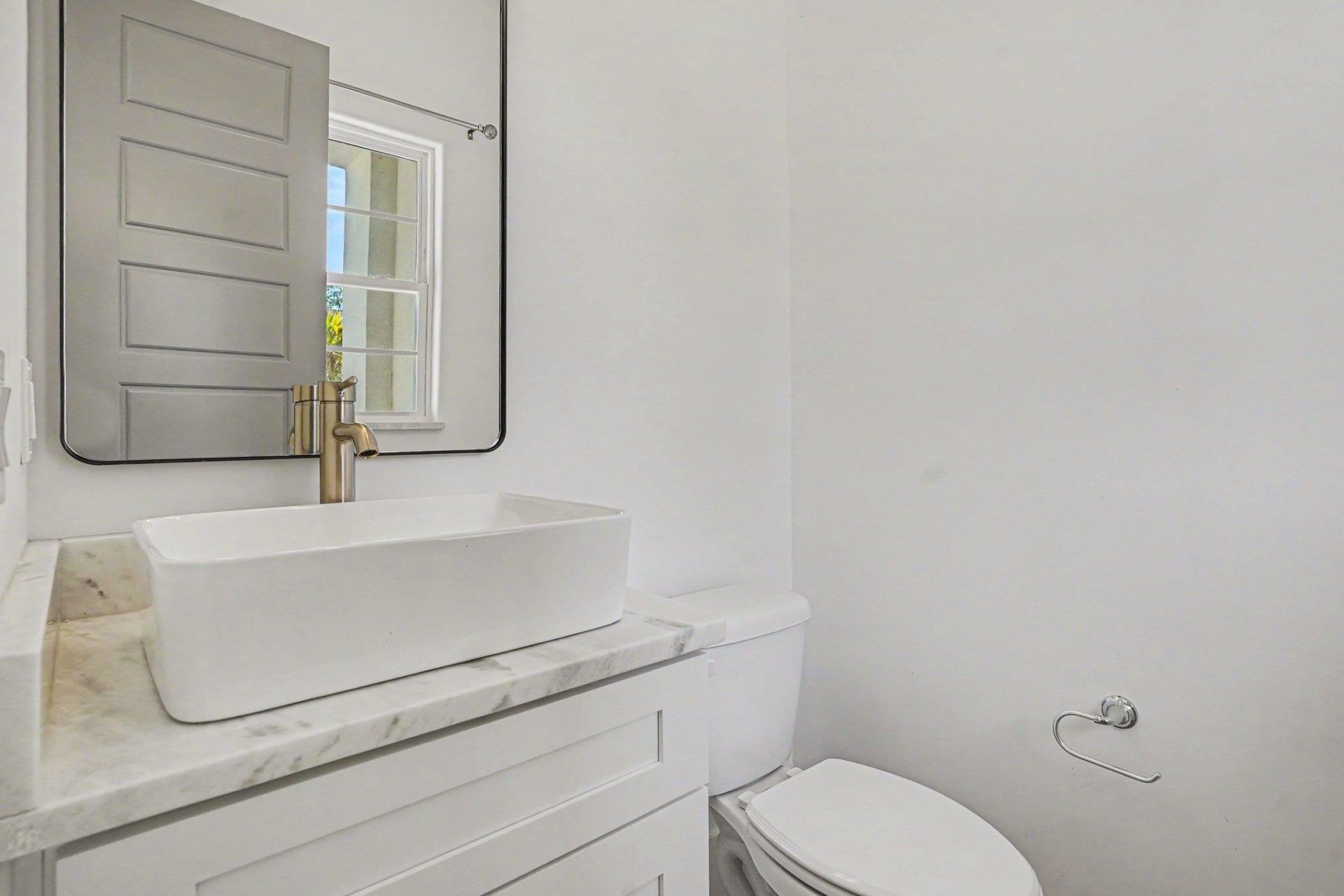 6774 Ocean Breeze Loop Photo 11