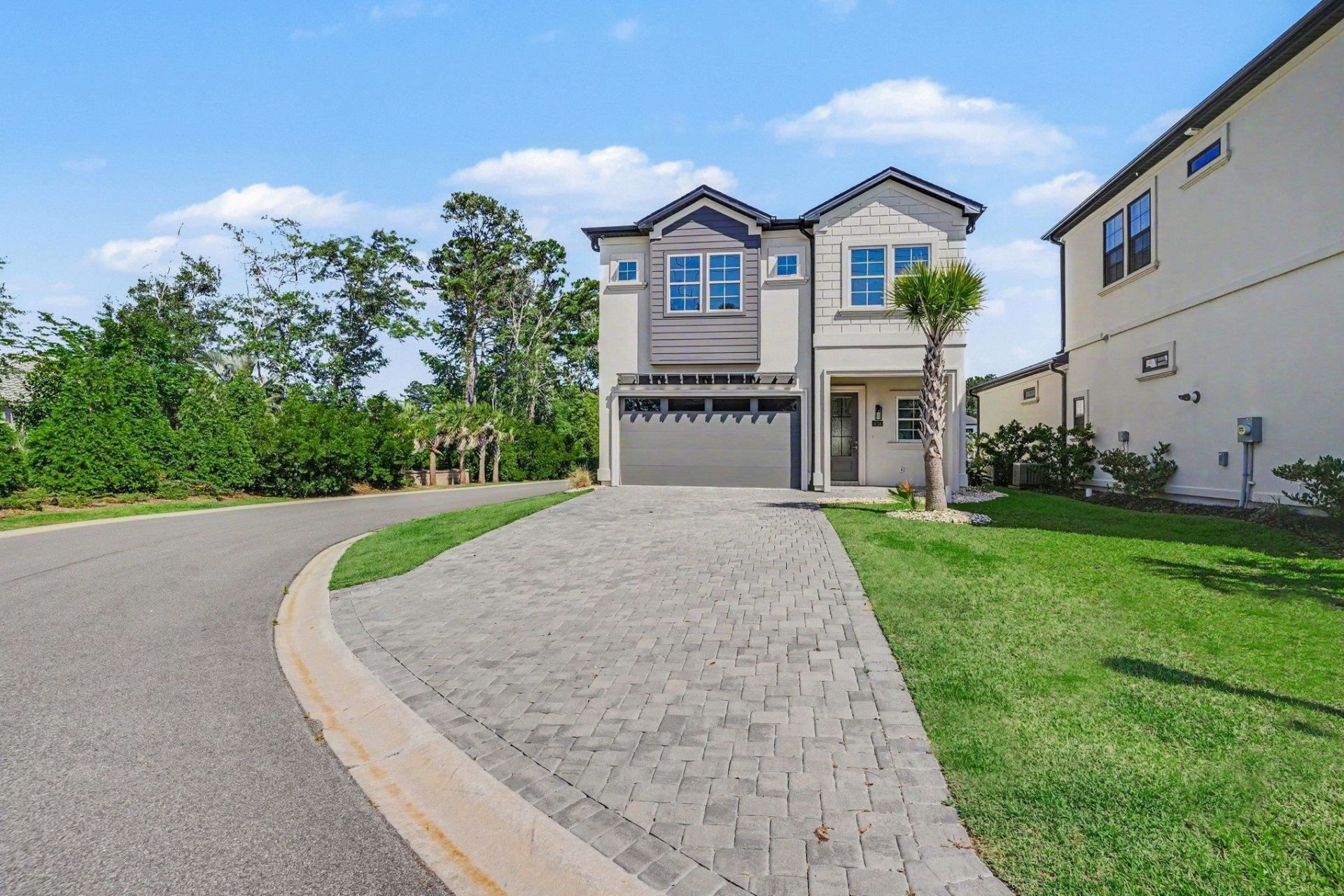 6774 Ocean Breeze Loop Photo 4