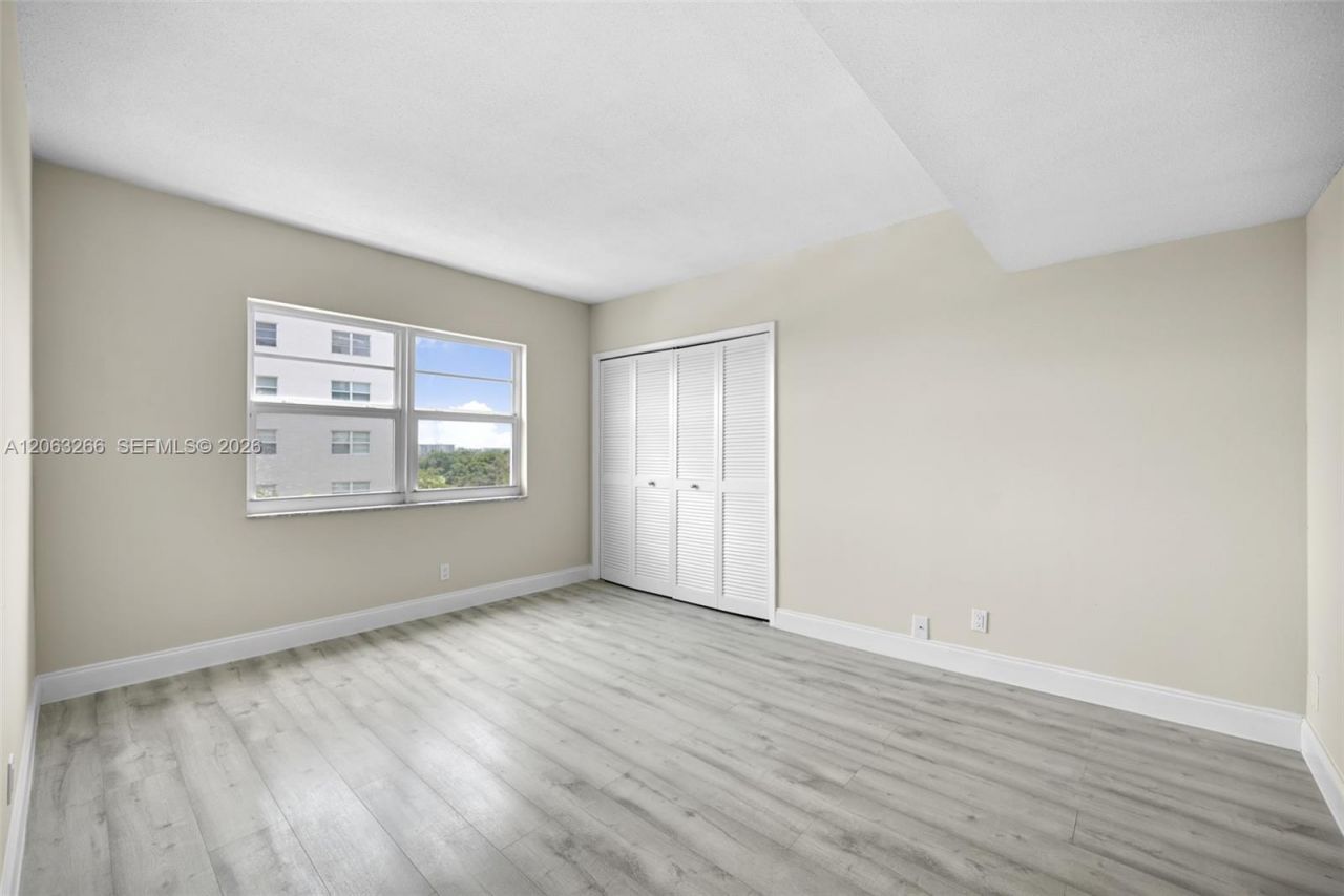 3200 N Palm Aire Dr , Unit 610, Pompano Beach, FL 33069 Photo