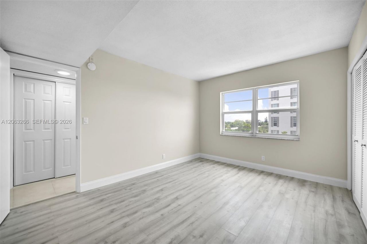 3200 N Palm Aire Dr , Unit 610, Pompano Beach, FL 33069 Photo