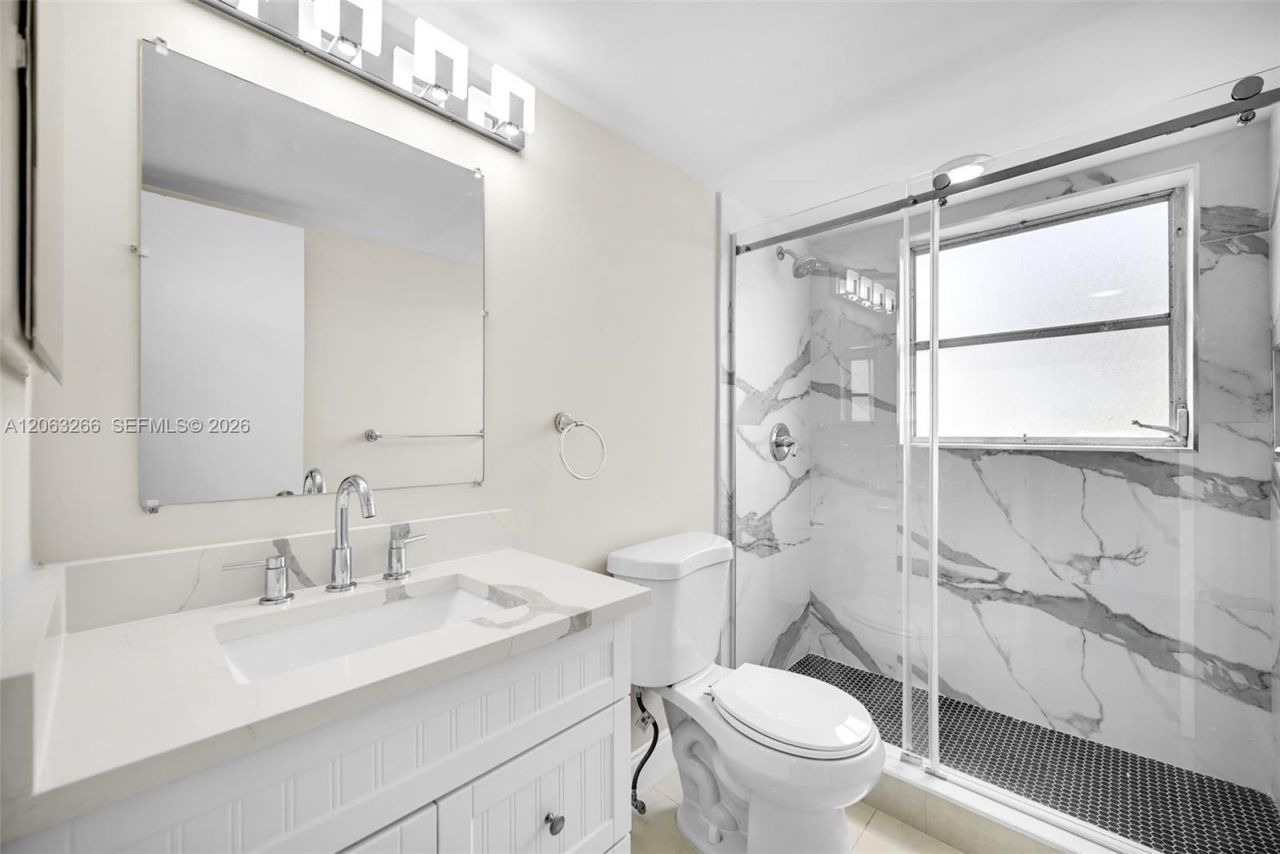 3200 N Palm Aire Dr , Unit 610, Pompano Beach, FL 33069 Photo
