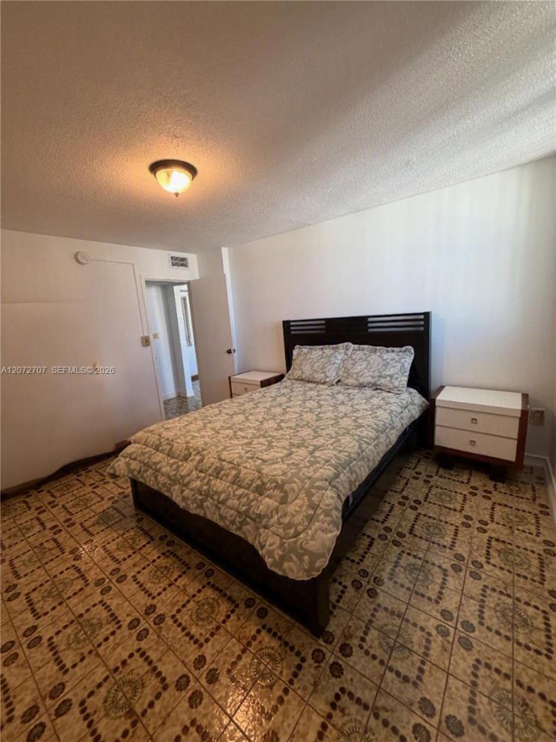 720 Collins Ave , Unit 502, Miami Beach, FL 33139 Photo