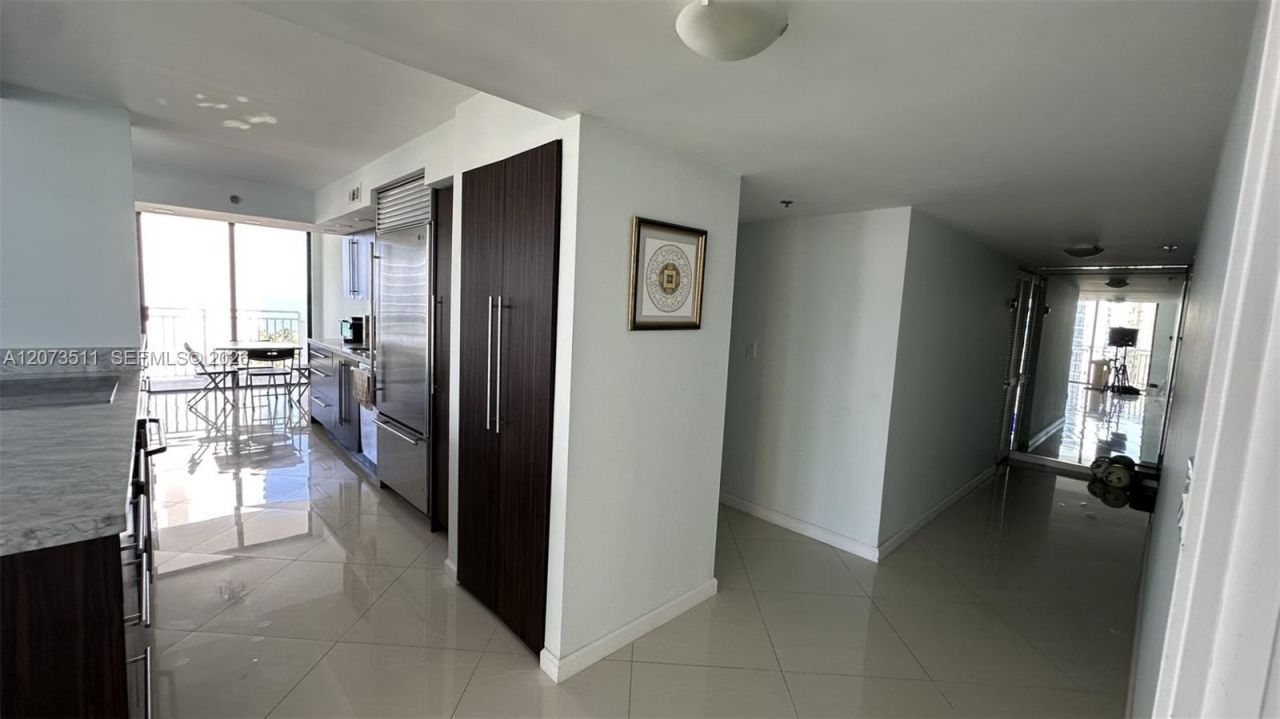 210 174th St , Unit 1119, Sunny Isles Beach, FL 33160 Photo