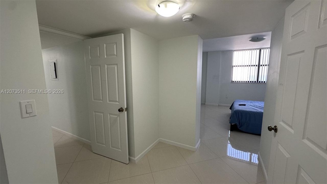 210 174th St , Unit 1119, Sunny Isles Beach, FL 33160 Photo