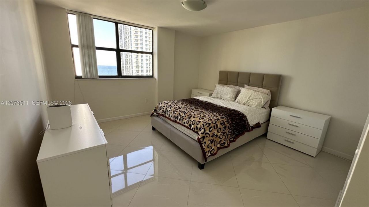 210 174th St , Unit 1119, Sunny Isles Beach, FL 33160 Photo