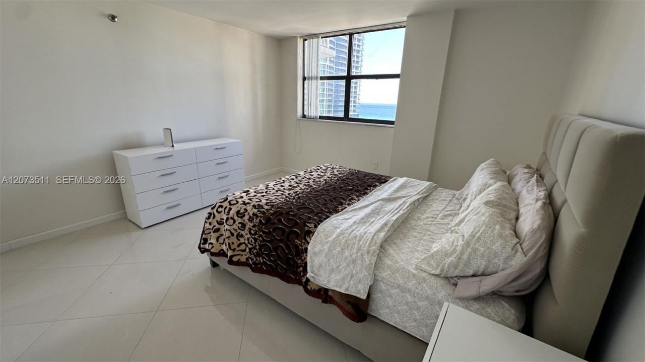 210 174th St , Unit 1119, Sunny Isles Beach, FL 33160 Photo