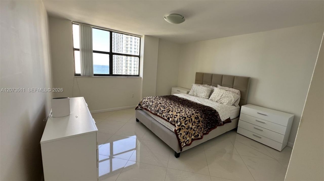 210 174th St , Unit 1119, Sunny Isles Beach, FL 33160 Photo