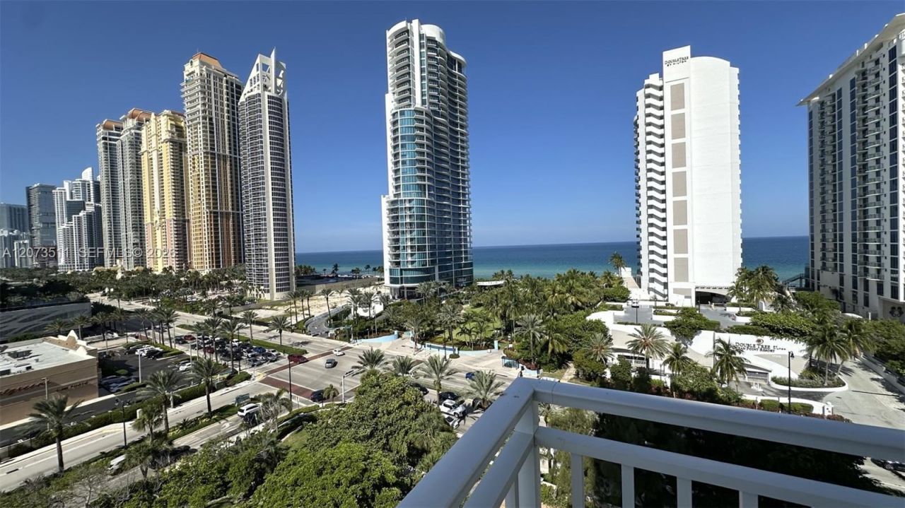210 174th St , Unit 1119, Sunny Isles Beach, FL 33160 Photo