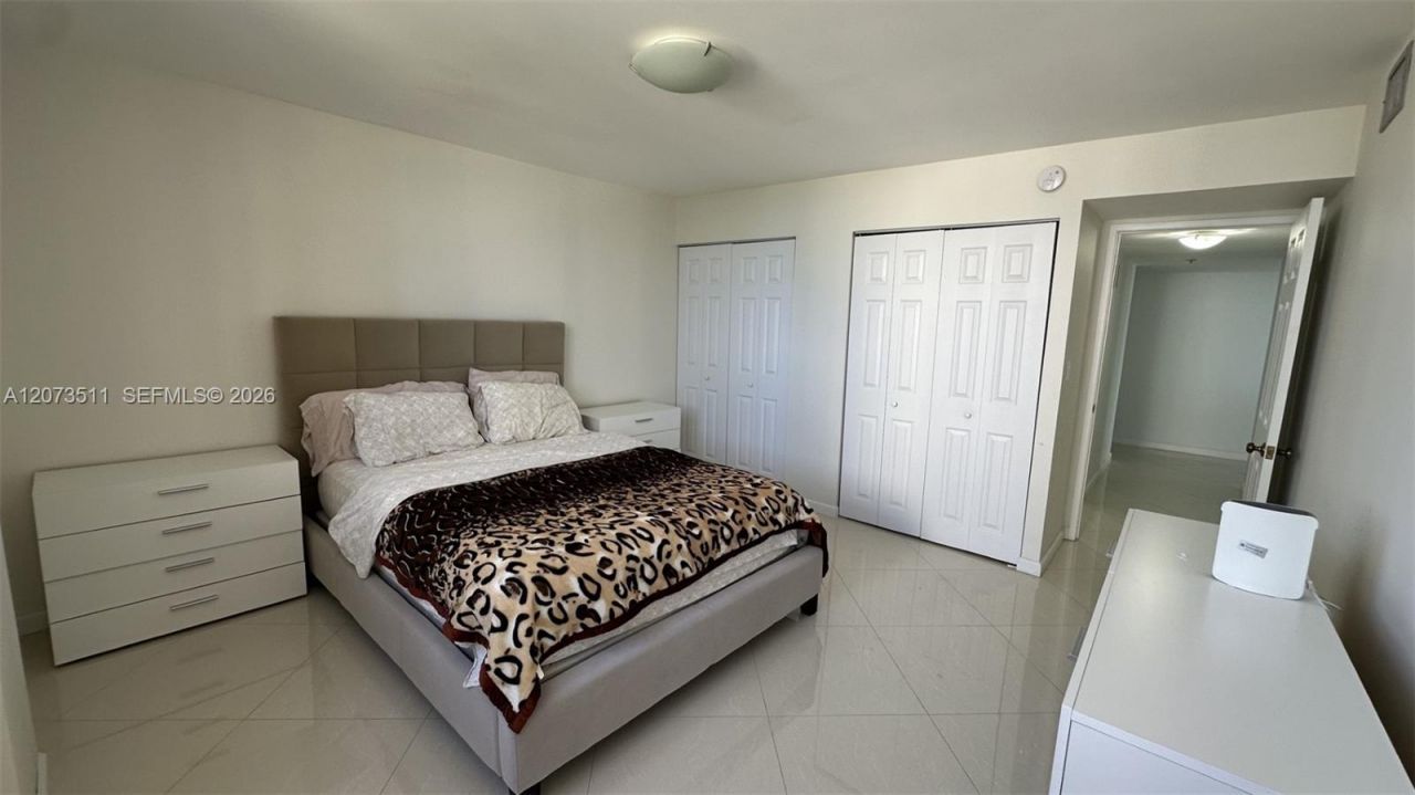 210 174th St , Unit 1119, Sunny Isles Beach, FL 33160 Photo