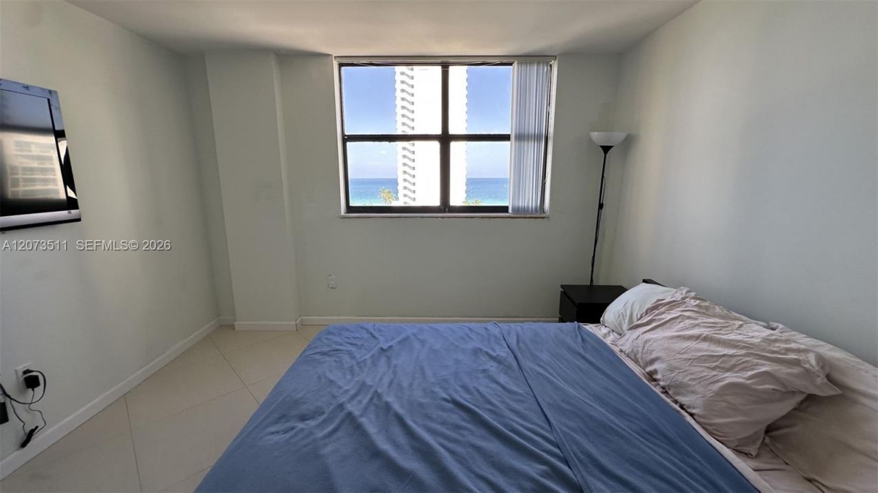 210 174th St , Unit 1119, Sunny Isles Beach, FL 33160 Photo