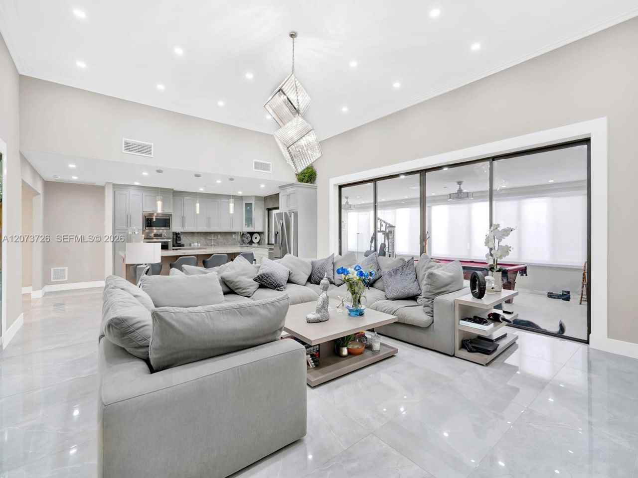 621 E Tropical Way , Plantation, FL 33317 Photo