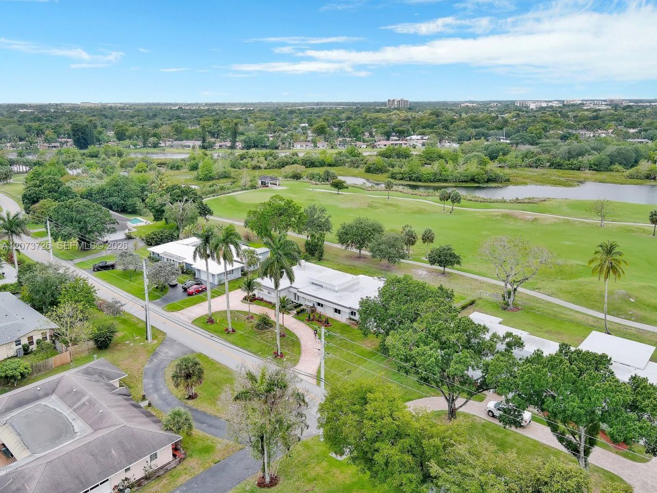 621 E Tropical Way , Plantation, FL 33317 Photo