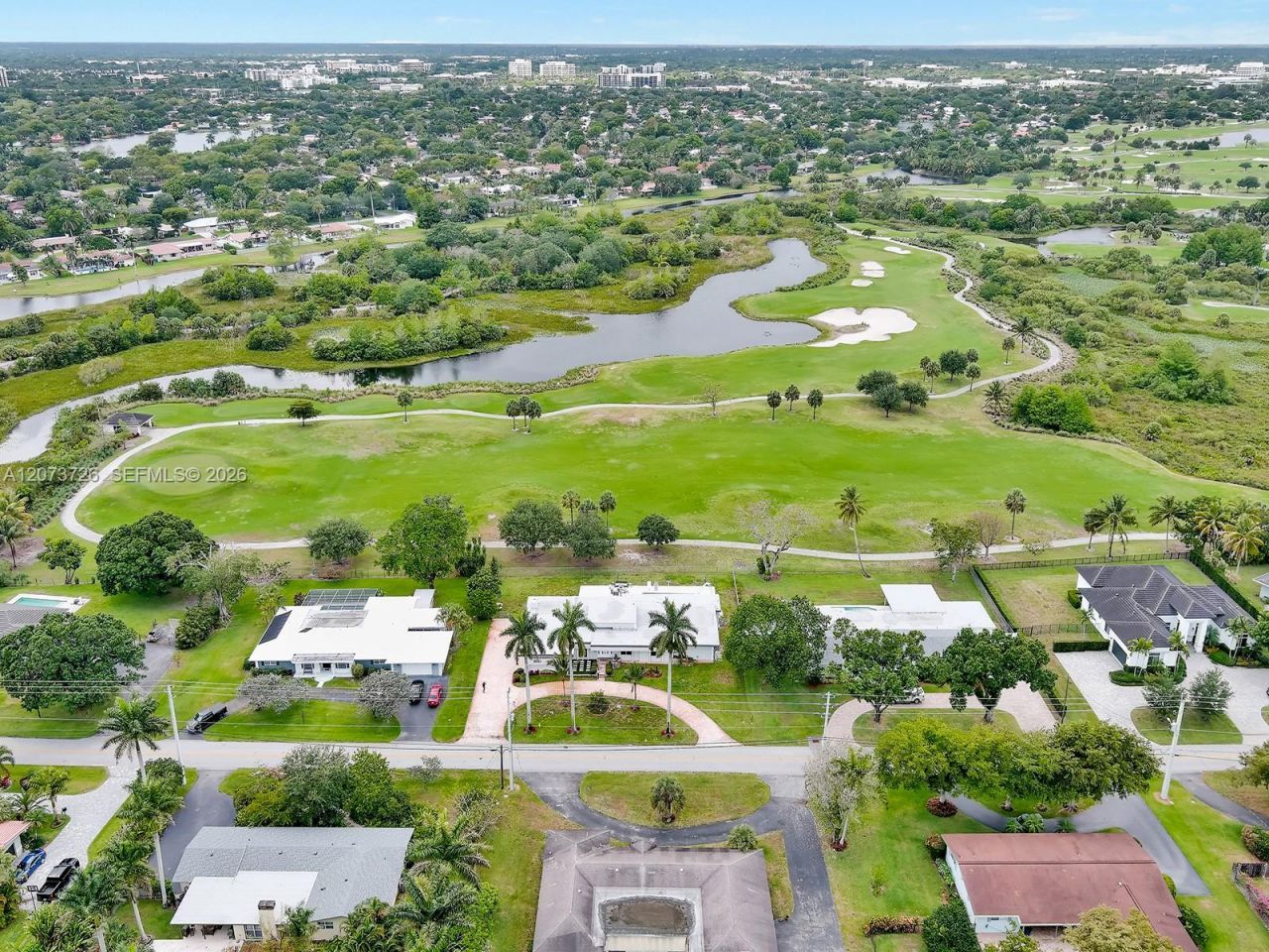621 E Tropical Way , Plantation, FL 33317 Photo
