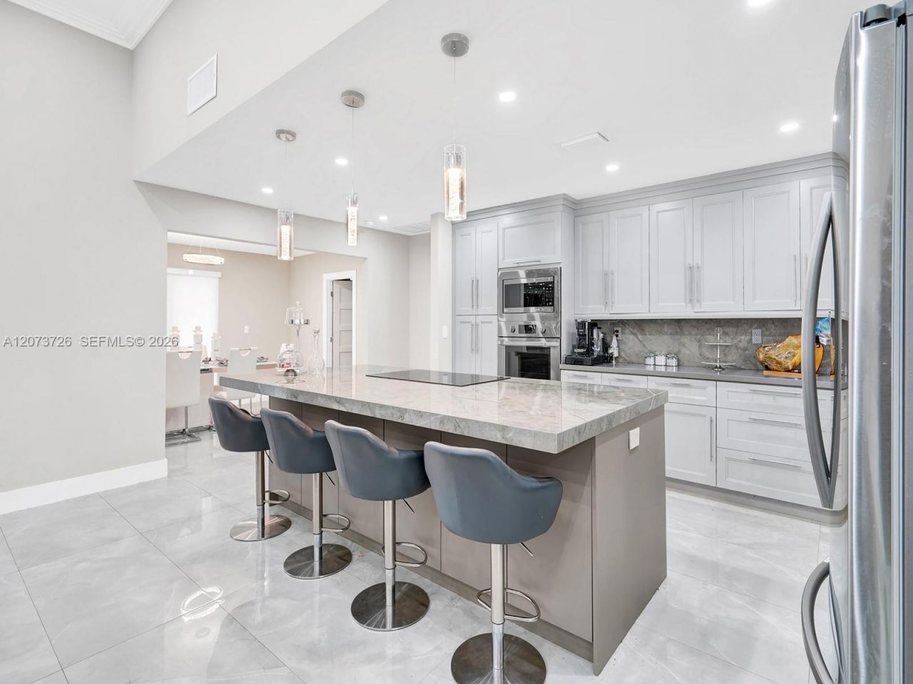 621 E Tropical Way , Plantation, FL 33317 Photo