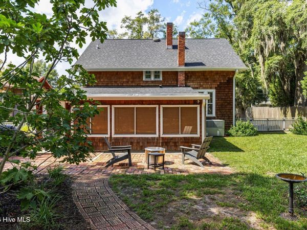 414 Northern Boulevard, Wilmington, NC 28401