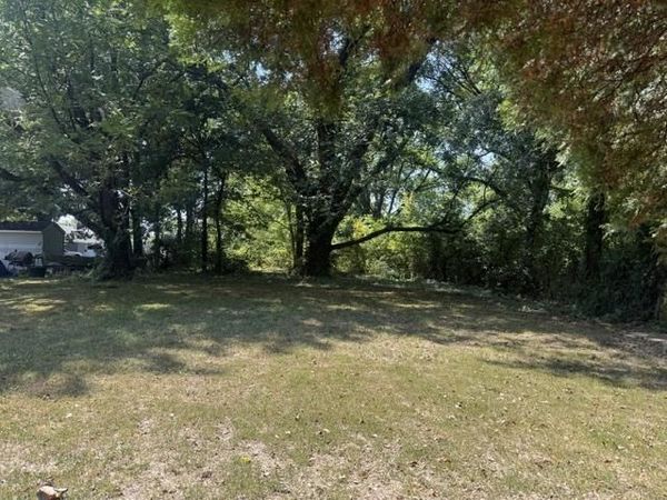 1515 PRESTON ST, Memphis, TN 38106