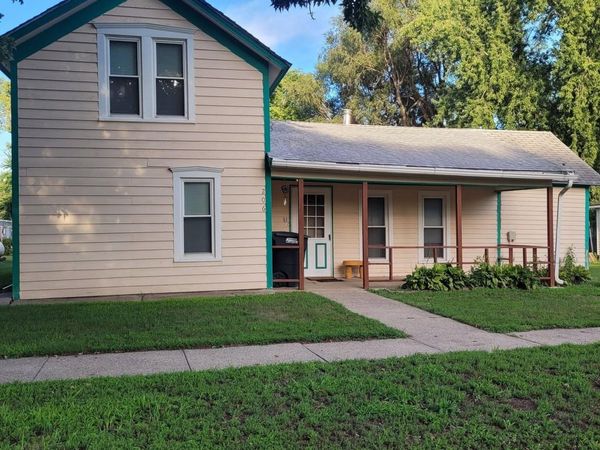 206 Elm Street, Correctionville, IA 51016