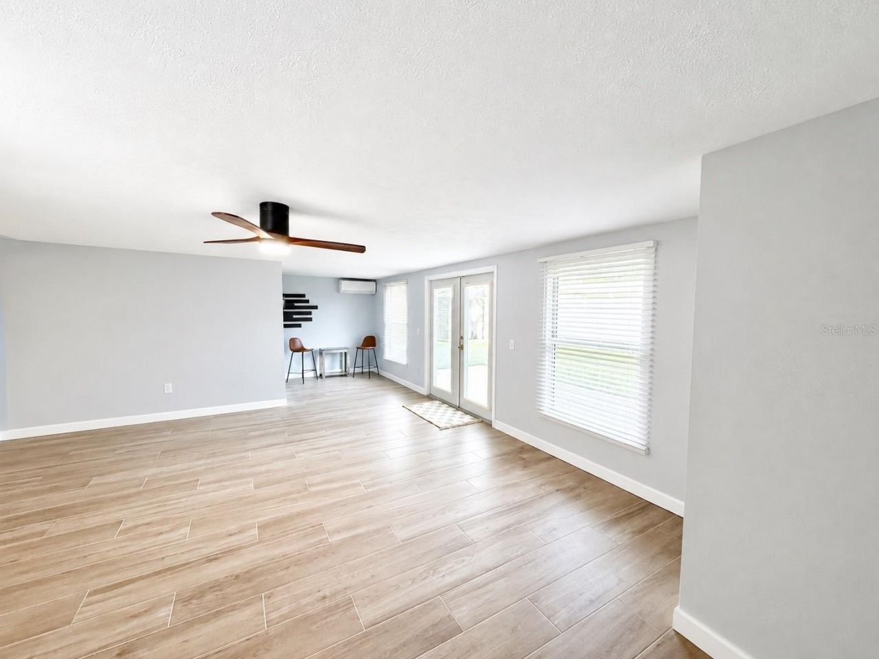 6949 31st Avenue N, Saint Petersburg, FL 33710 Photo